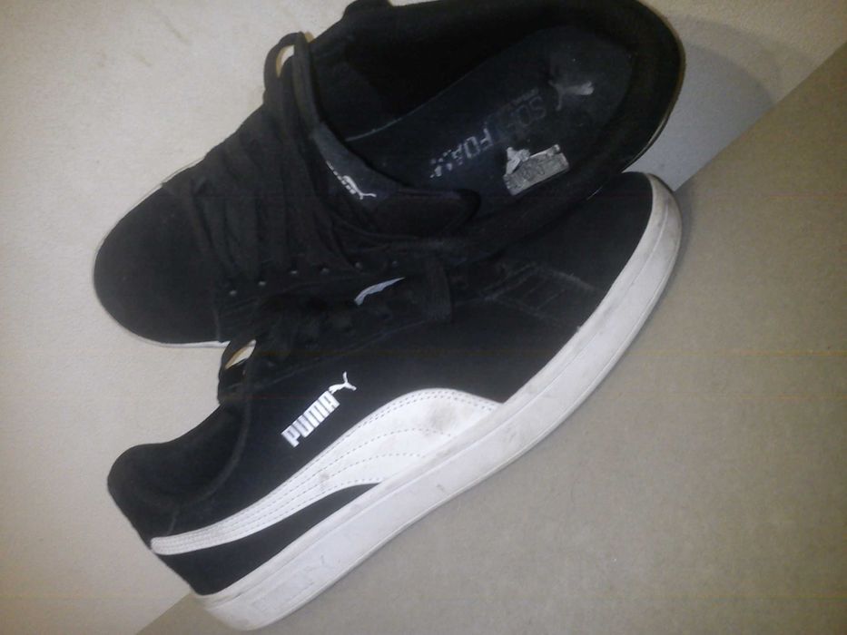 puma 43/27,5 badzo ładne skóra czarne z białym stan idealny tanio