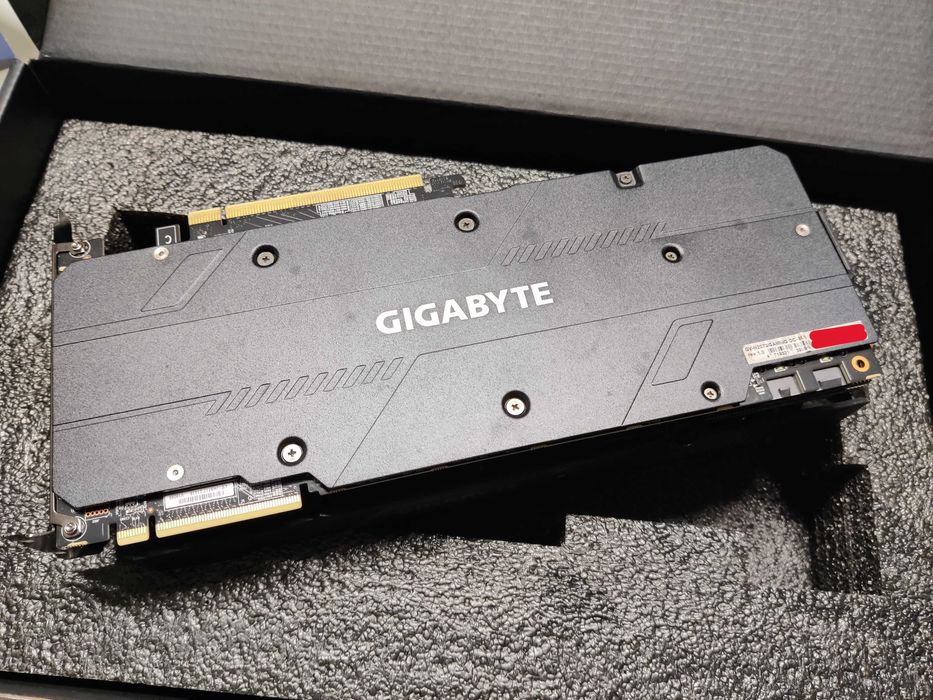 Gigabyte GeForce RTX 2070 Super Gaming OC 3X 8G