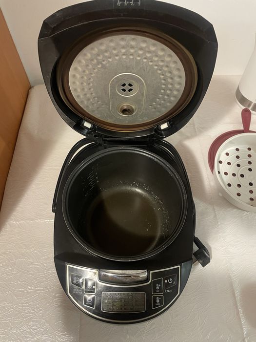 Мультиварка Redmond RMC-M4510