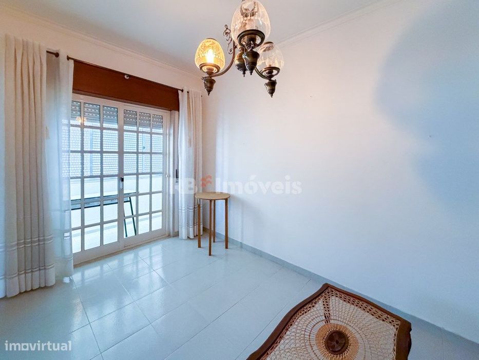 Apartamento t2 c/ Marquise - Entroncamento