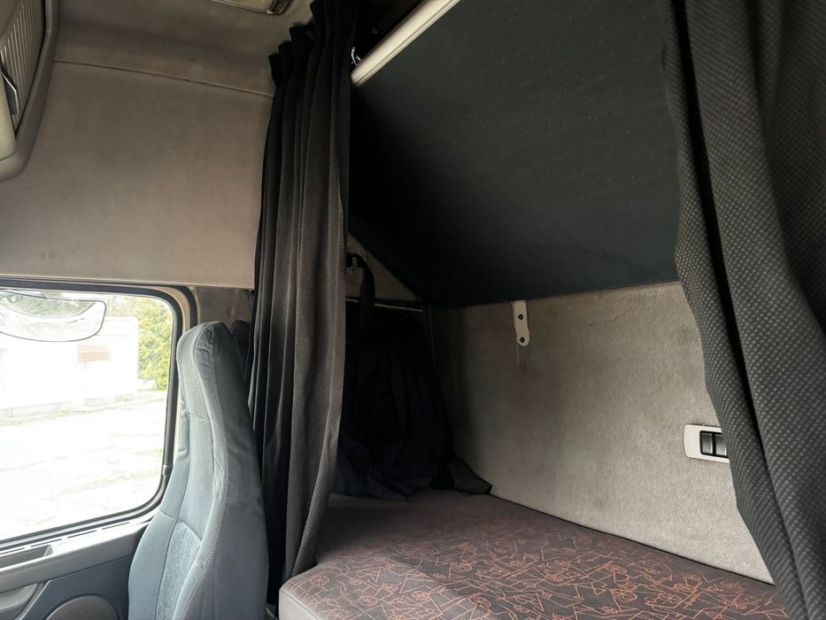 Продам тягач безновоз/ газовоз Volvo FM400 ADR