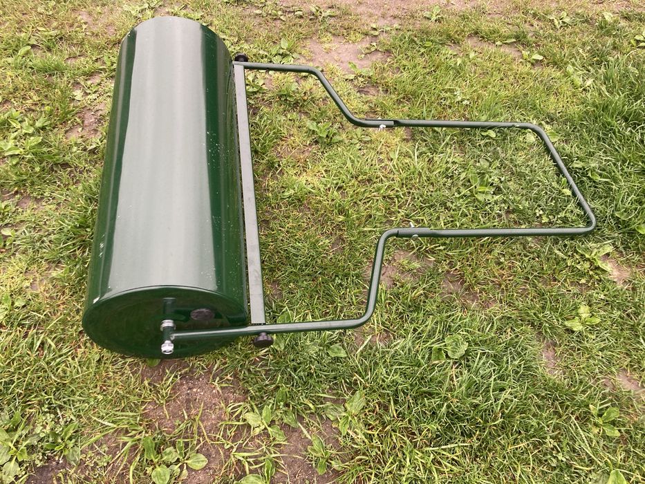 Wertykulator areator aerator  minikoparka przyczepka ubijarka