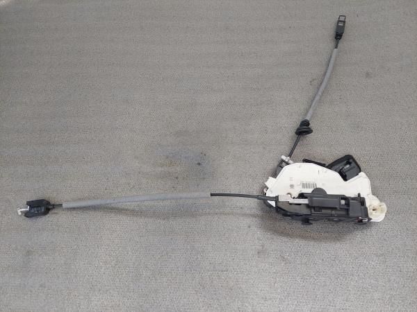 Fechadura / fecho porta frente esquerdo VOLKSWAGEN Polo (6R, 6C)