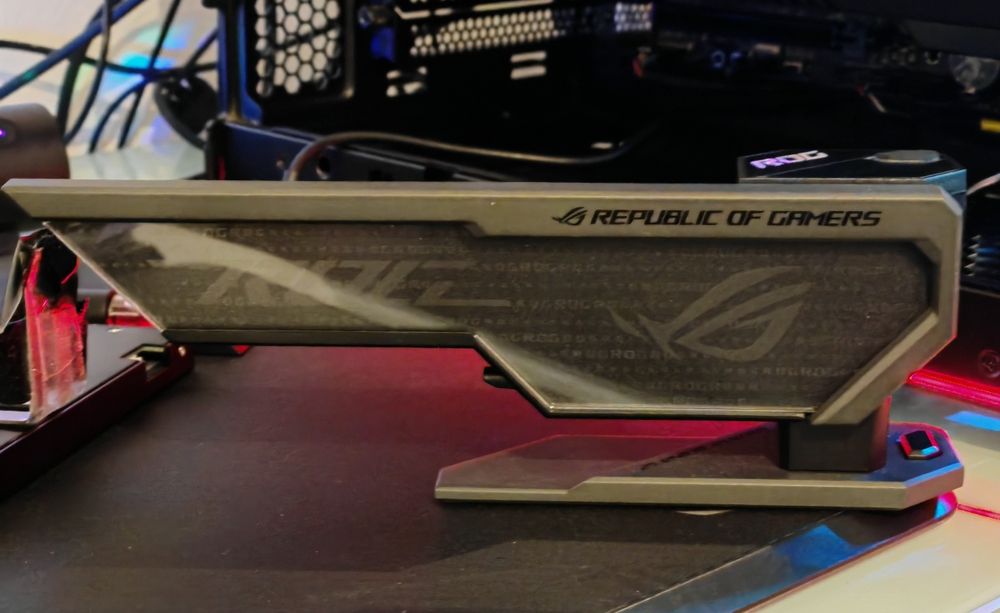 Asus ROG Herculx - suporte/holder placa gráfica RGB