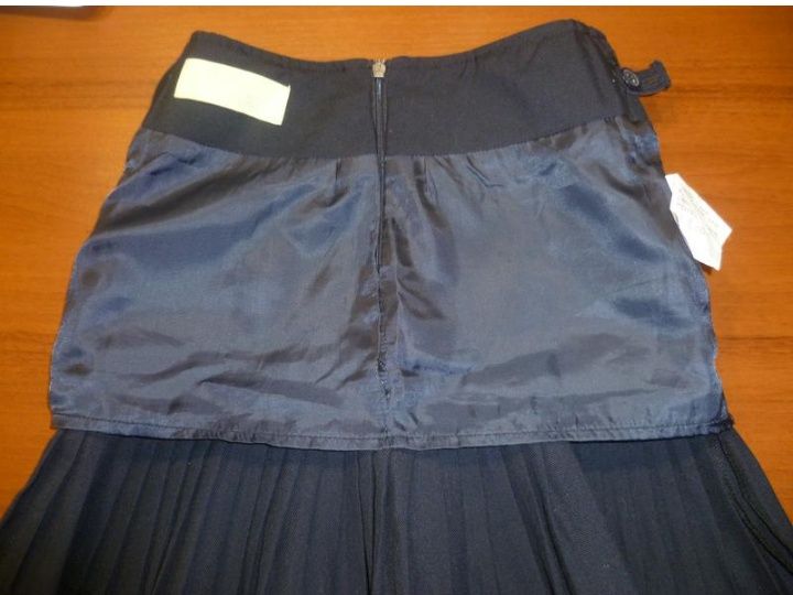 Шкільна спідниця на дівчинку