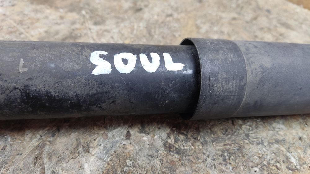 Kia Soul 2008-2014 амортизатор задний левый правый 55300-2K930