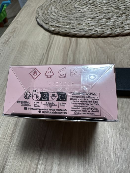 Prada Paradoxe radical essence 30ml