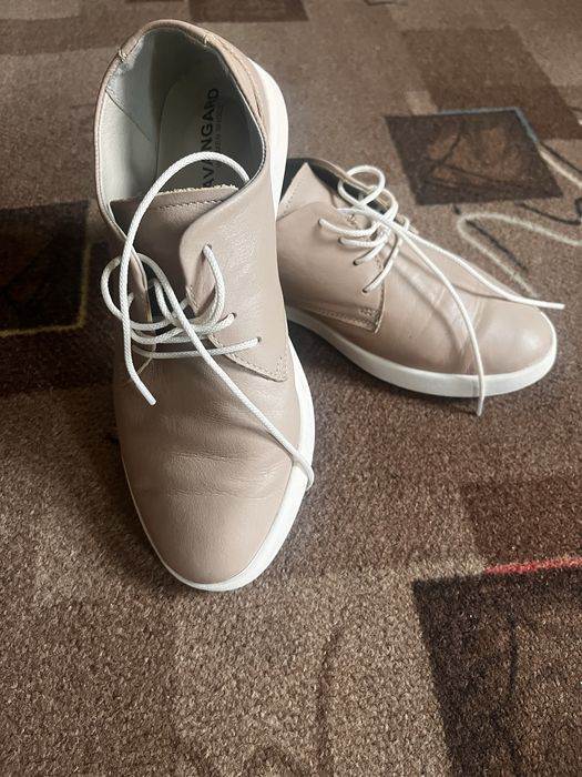 Шкіряні мокасини