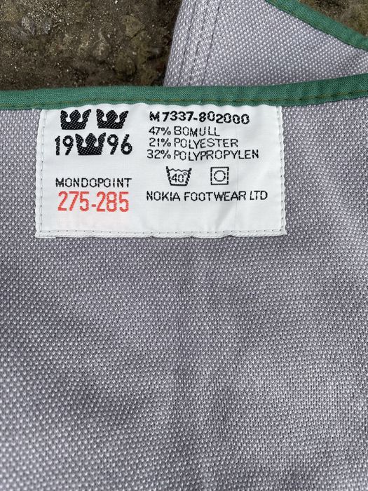 Сапоги резиновые бренда Nokia