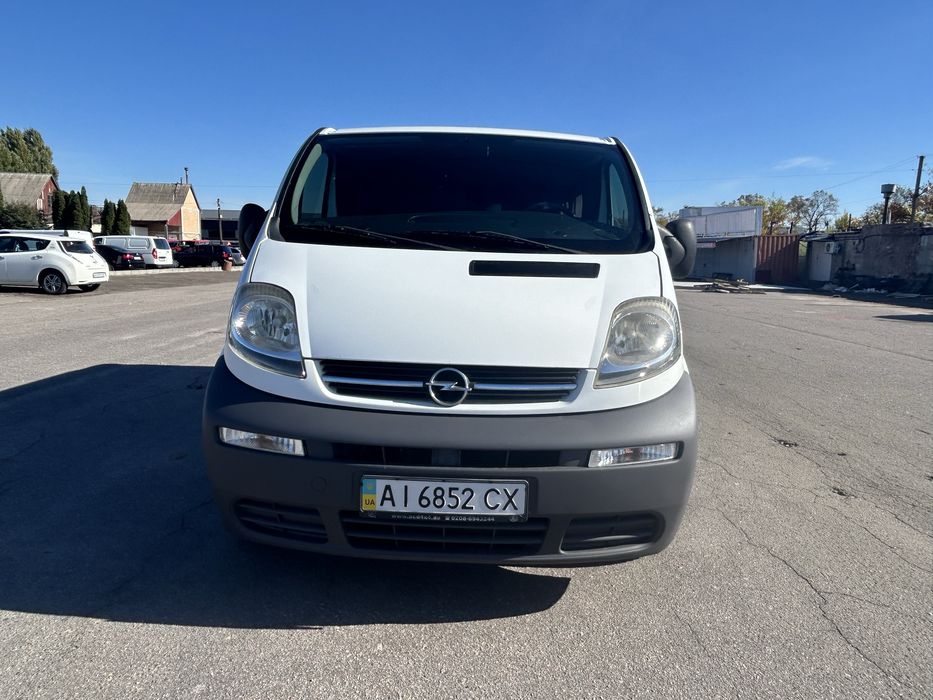 Opel vivaro 2006 опель віваро 2006 р автобус білий колір продам своє авто