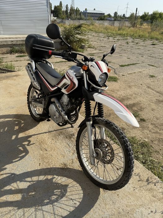 Продам ямаха serow