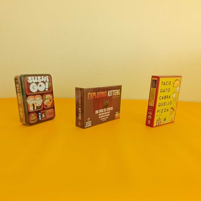 Sushi Go! e Exploding Kittens - Jogos de tabuleiro / Cartas
