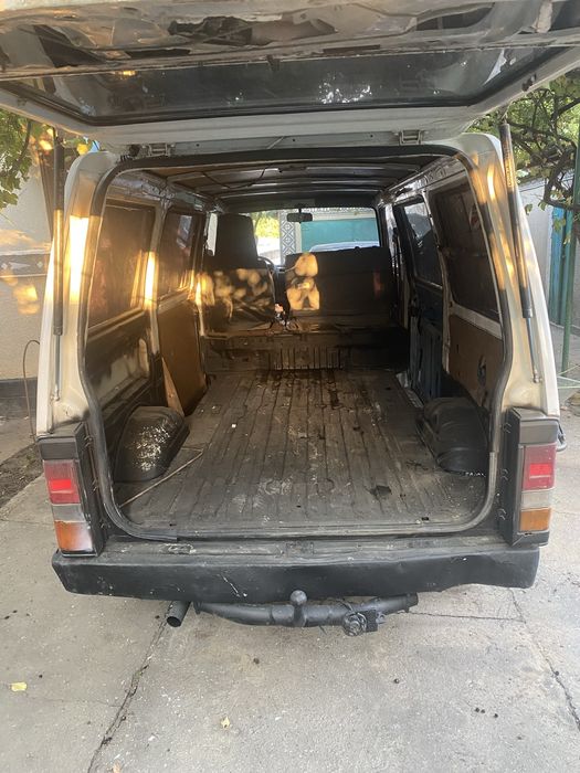 Продам Ford Econovan 1987 2.0D