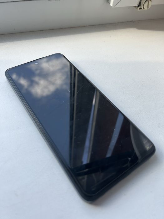 Продам телефон techo spark go 2024