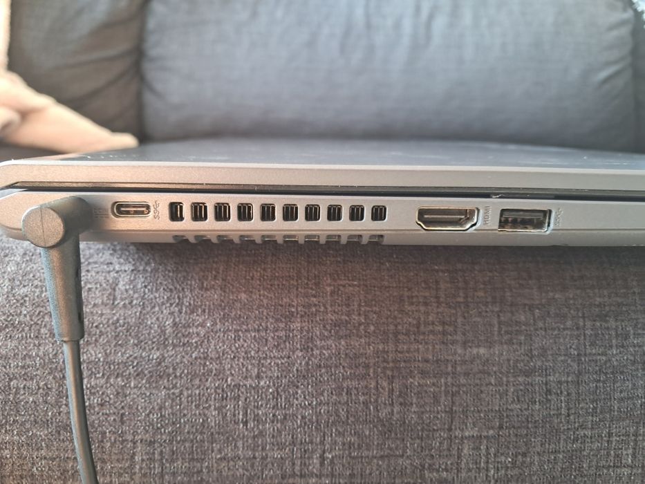 Portátil ASUS 15.6" (Fatura e Garantia)