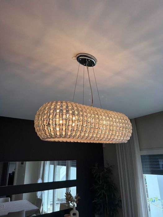 Candeeiro de Teto para Sala - Elegante e Sofisticado