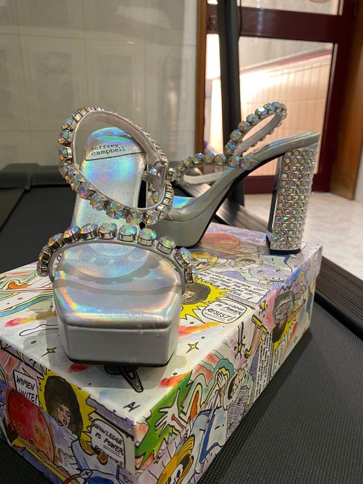 Sandálias jeffrey campbell