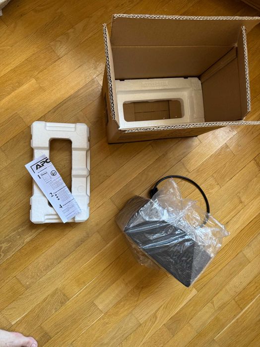 Безперебійник БДЖ, APC 650 back UPS