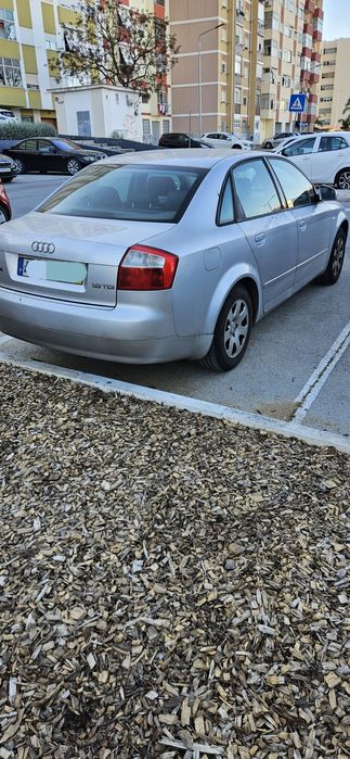 Audi A4 1.9 TDI 130 cv 2001