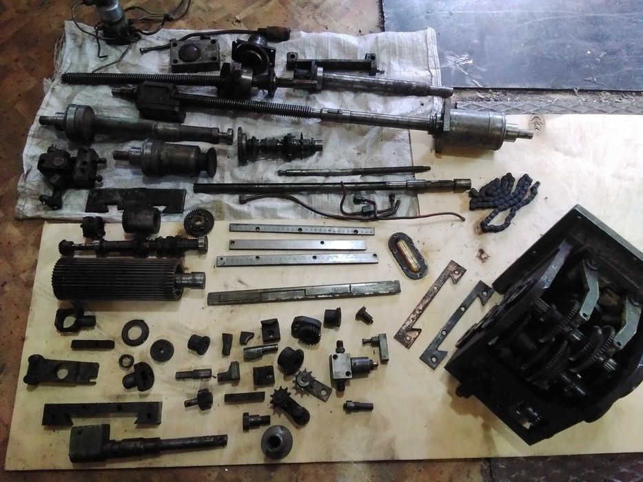 фрезерний 675 запчастини