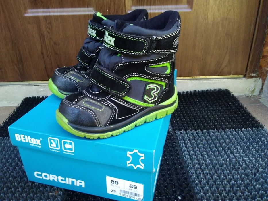 Buty zimowe chłopięce Cortina rozmiar 23 długość wkładki 15cm