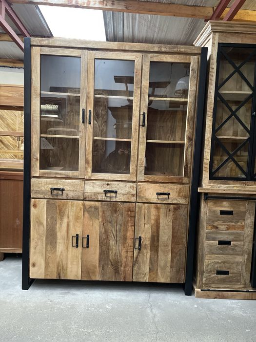 Witryna / drewno egzotyczne/ mango / nowoczesna / styl induatrialny