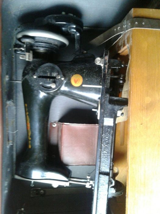 Запчасти швейной машины оверлока