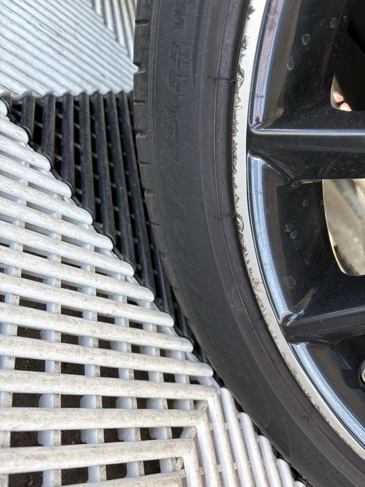 4 Jantes 19’’ AMG Mercedes originais com Pneus 225/40R19