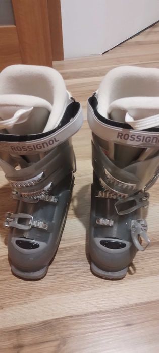 Buty narciarskie damskie/dziecięce  rozmiar 24,5 Rossignol