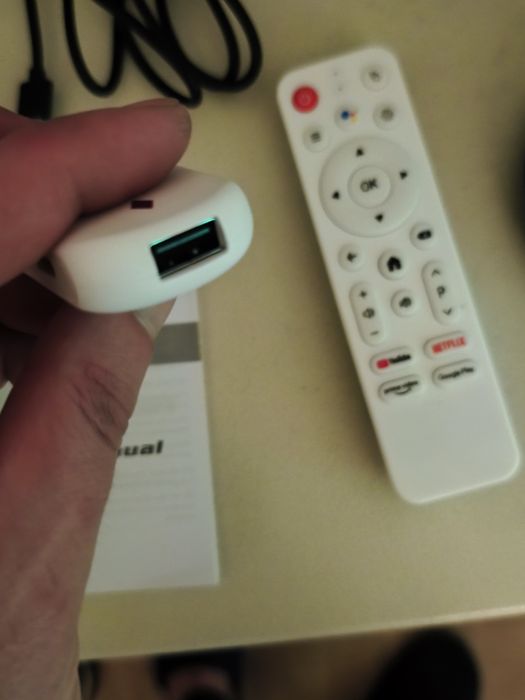 Android TV Stick 2gb 16gb H96