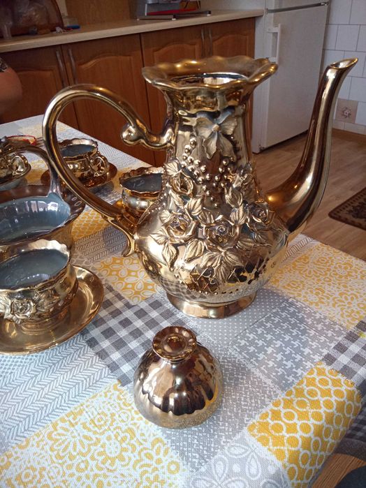 Zastawa zestaw kawowy filiżanki ROSYJSKI ZESTAW FILIZANEK CUKIERNICA