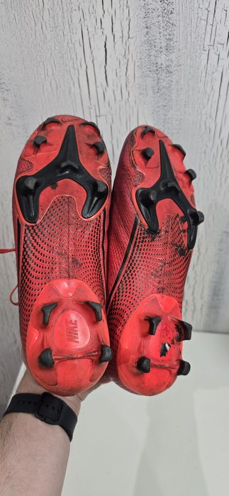 Продам бутси Nike
