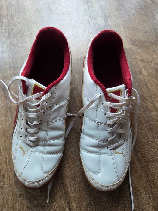 Buty halowe PUMA rozm. 42.5