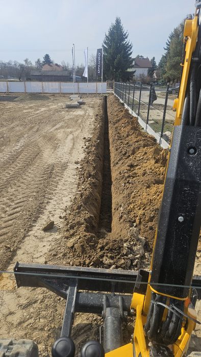 Usługi minikoparką