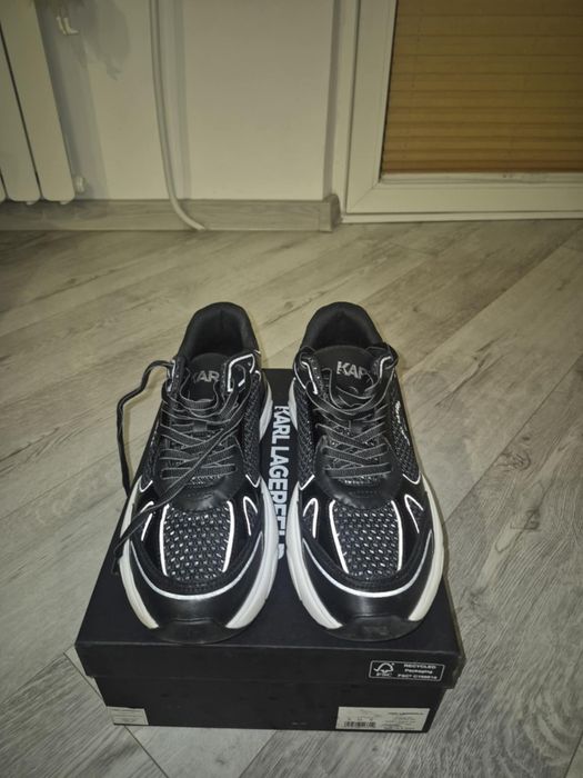 Sprzedam nowe buty sportowe Karl  LagerFeld