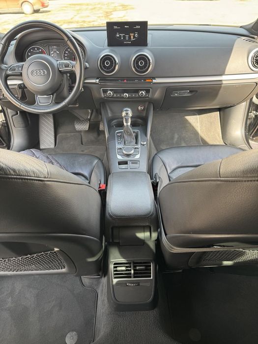 Продам AUDI   А3