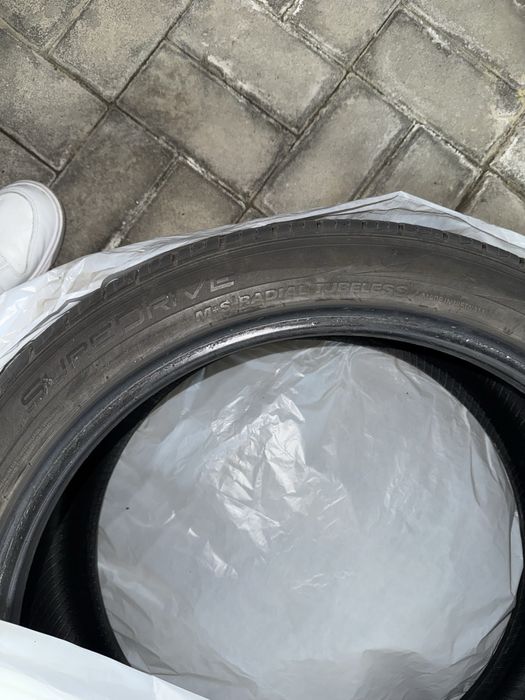 Літні Шини 245/40 R19 Cachland CH-SU DRIVE 2023 рік (як нові)