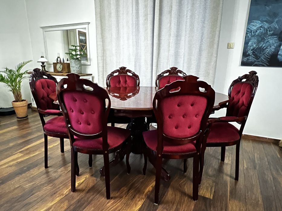 Stylowy stół + 6 krzeseł – lite drewno, klasyczny zestaw jadalniany