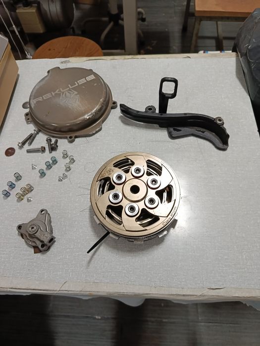 Rekluse semi automático