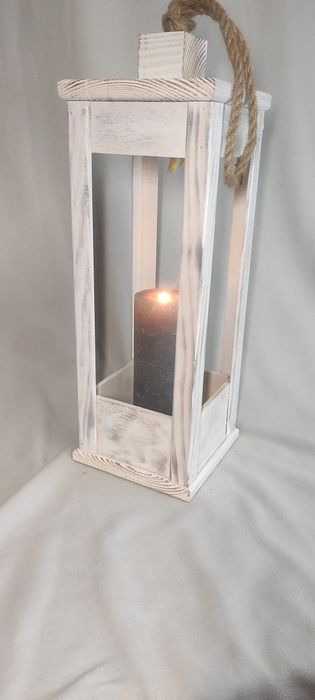 Дерев'яний декоративний ліхтар