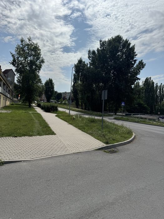 Garaż-Miejsce postojowe  ul. Ściegiennego/ Wróblewskiego