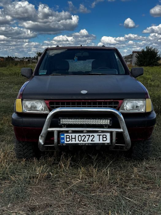Продам Внедорожник Opel Frontera 4x4 2.3 Дизель Механика