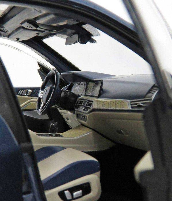 BMW X7 масштаб 1:18 от Norev, БМВ Х7 на подарок или в коллекцию