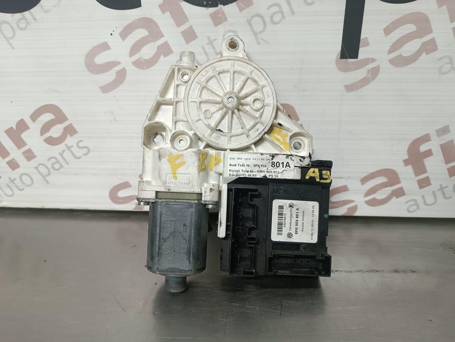 Módulo Porta Frente Esquerdo AUDI A3 - 8P0959801A