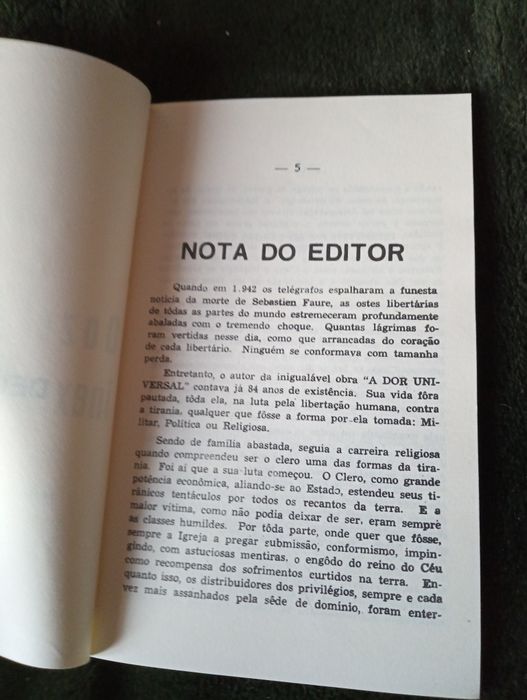 Doze provas de inexistência de Deus	FAURE. (Sébastien) Antigo