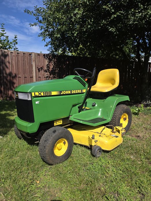 Traktorek kosiarka John Deere LX188