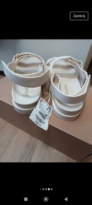 Sandały kremowe Stradivarius