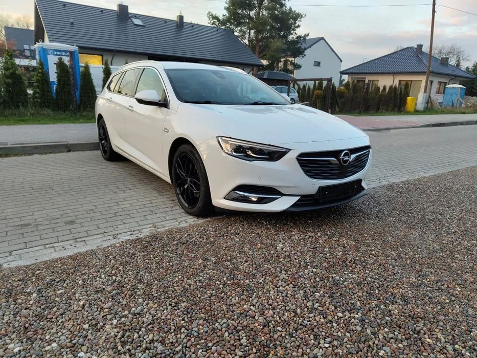 Opel Insignia 2,0 CDTI Navi Kamera Ledy Head Up Skóra Opc
