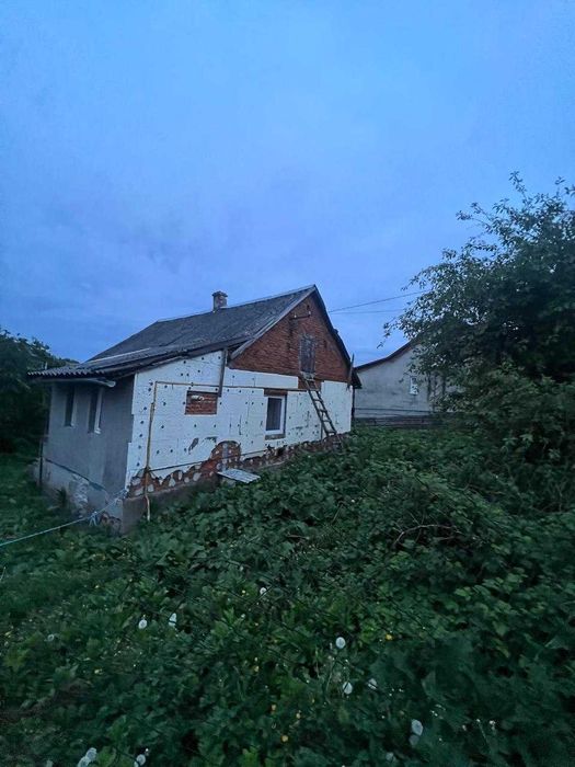 Продаж будинку в с. Угри (Львівська область)