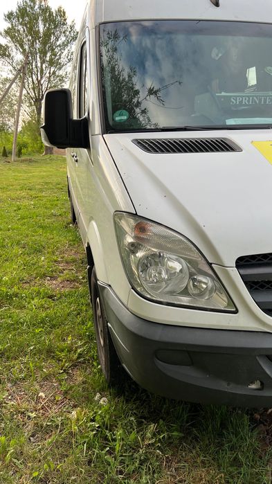 Mercedes Benz Sprinter